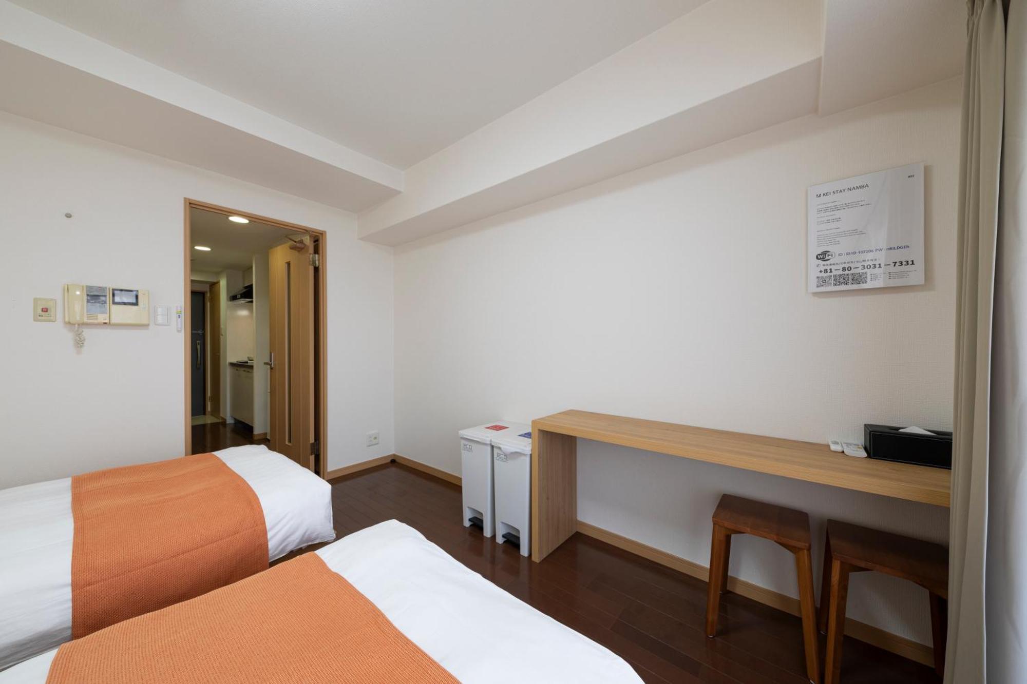 クリスタルコート難波 Apartment Osaka Exterior photo